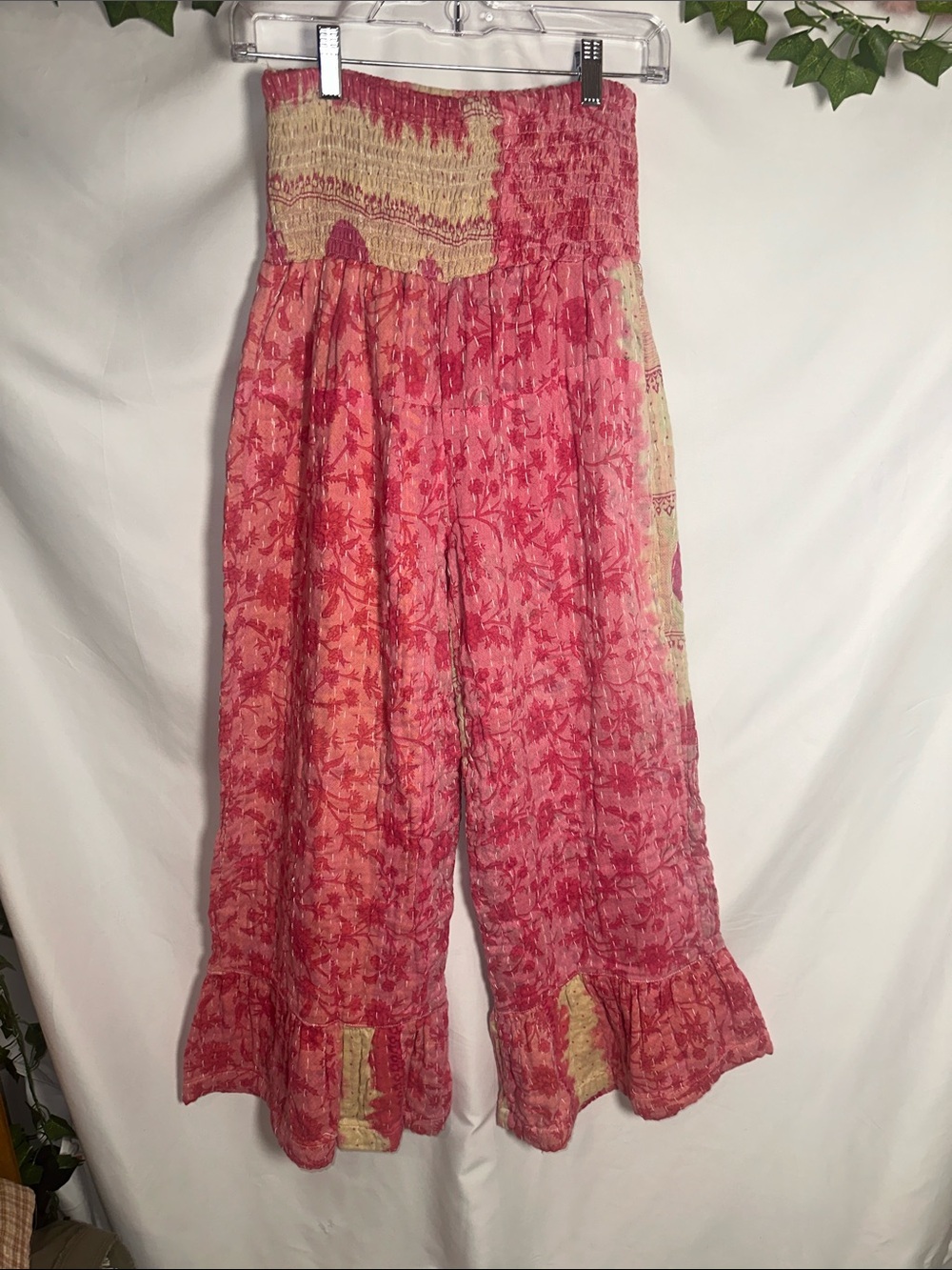 Source Unknown Pink Floral Smocked-Waist Wide Leg Pants